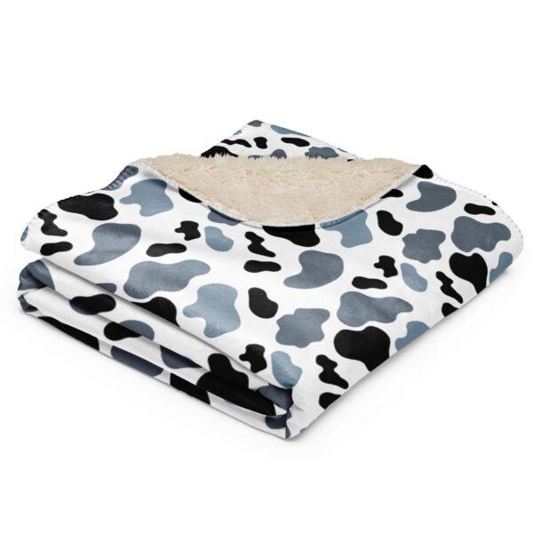 sherpa-blanket-black-animal-print