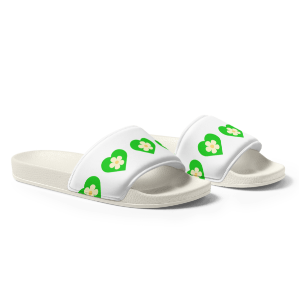 flower-green-heart-womens-slides